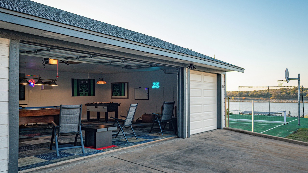 Photo of Outdoor in Highland Lake Estates