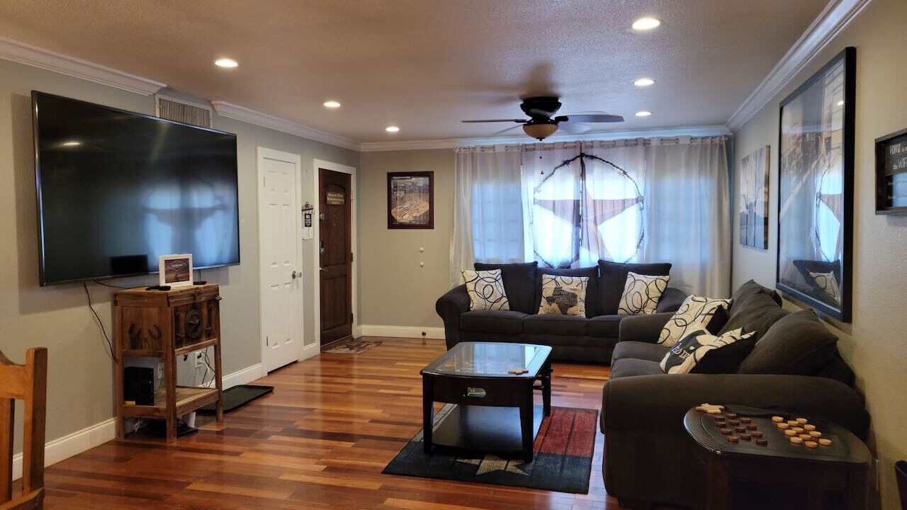 Photo of Livingroom in Odessa