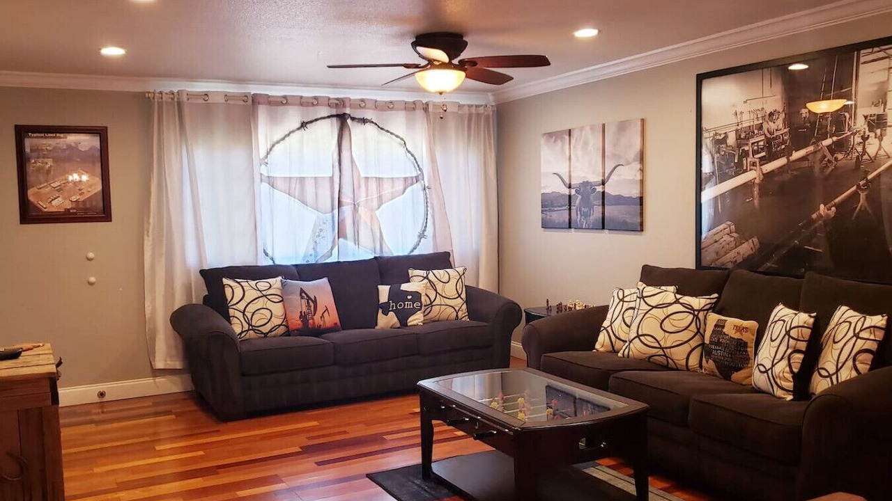 Photo of Livingroom in Odessa