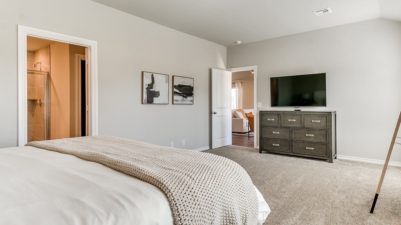 Photo of Bedroom in Bixby