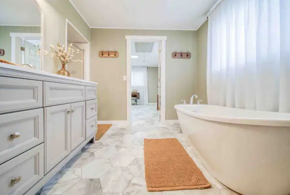 Photo of Bathroom in St. James