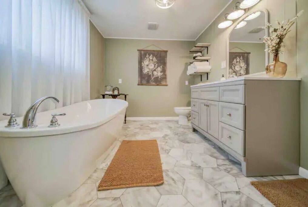 Photo of Bathroom in St. James