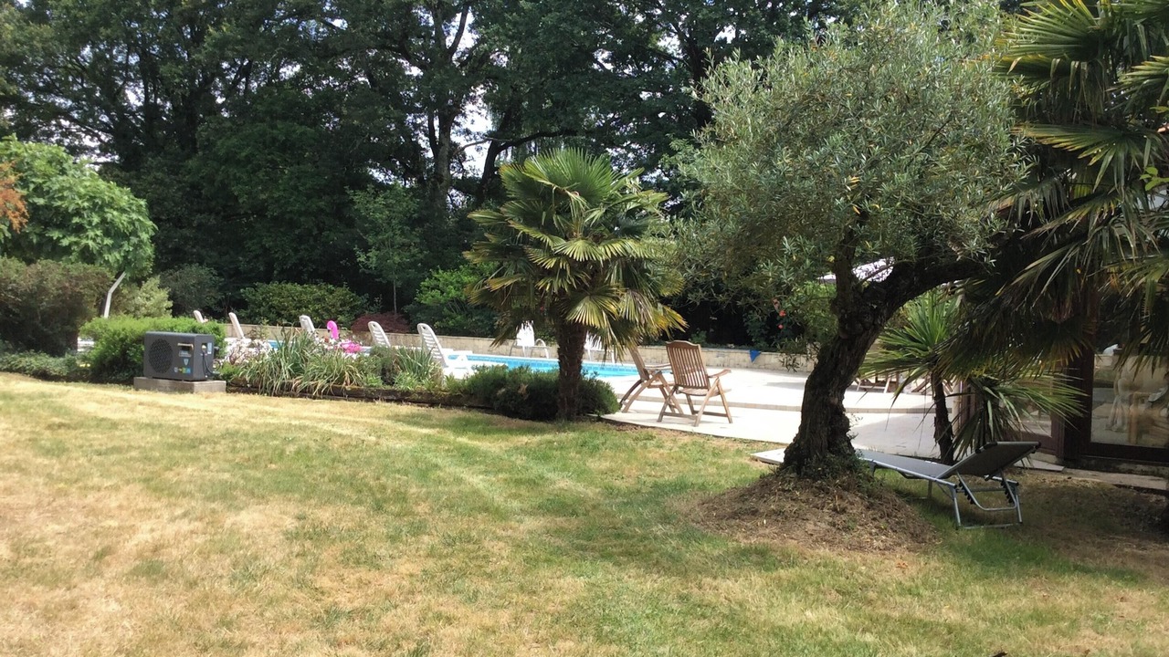 Photo of Outdoor in Saint-Georges-de-Pointindoux