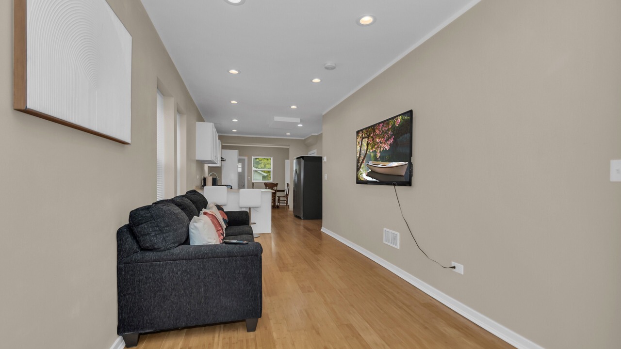 Photo of Livingroom in North Chicago