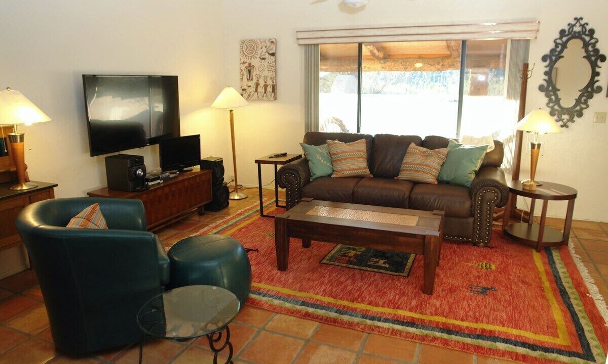 Photo of Livingroom in Tucson