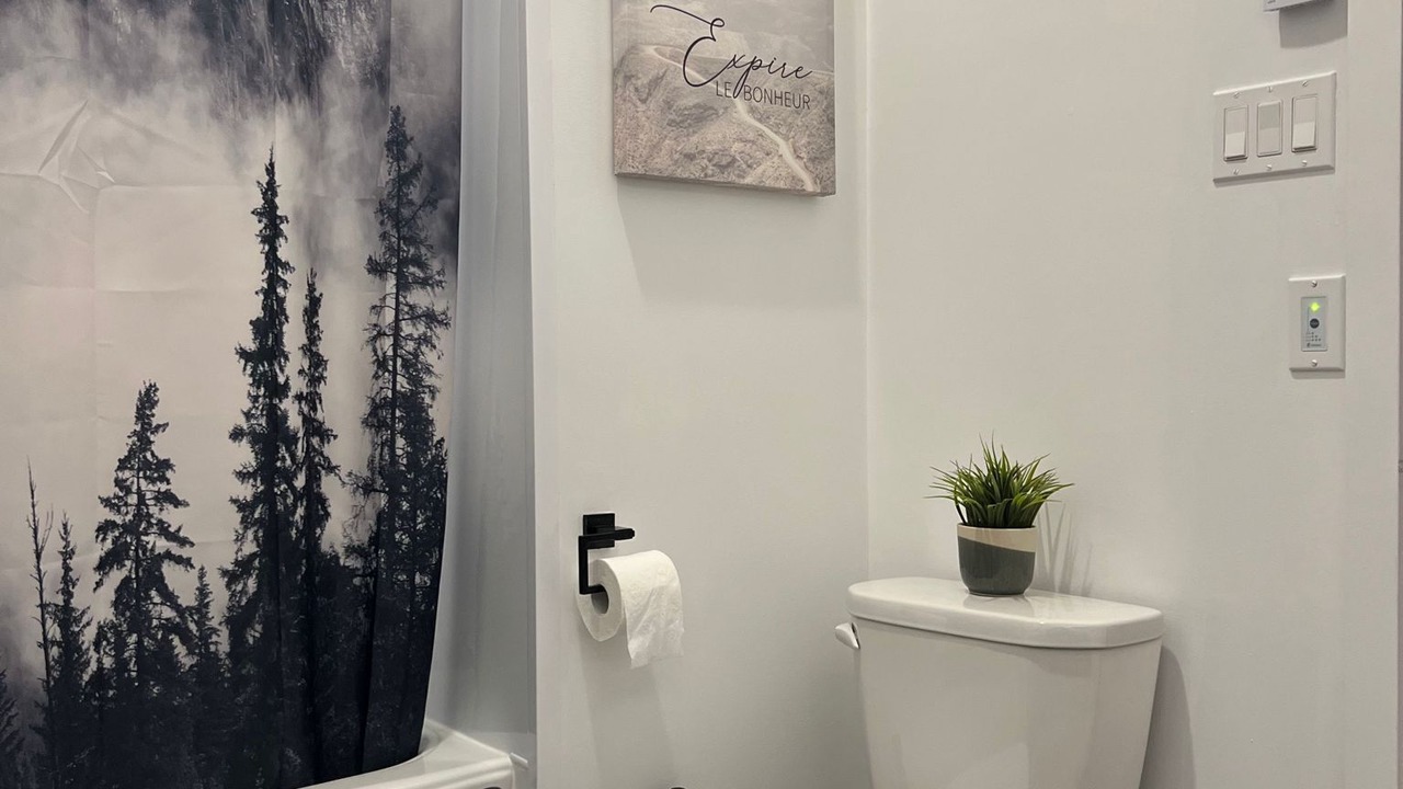 Photo of Bathroom in Mirabel