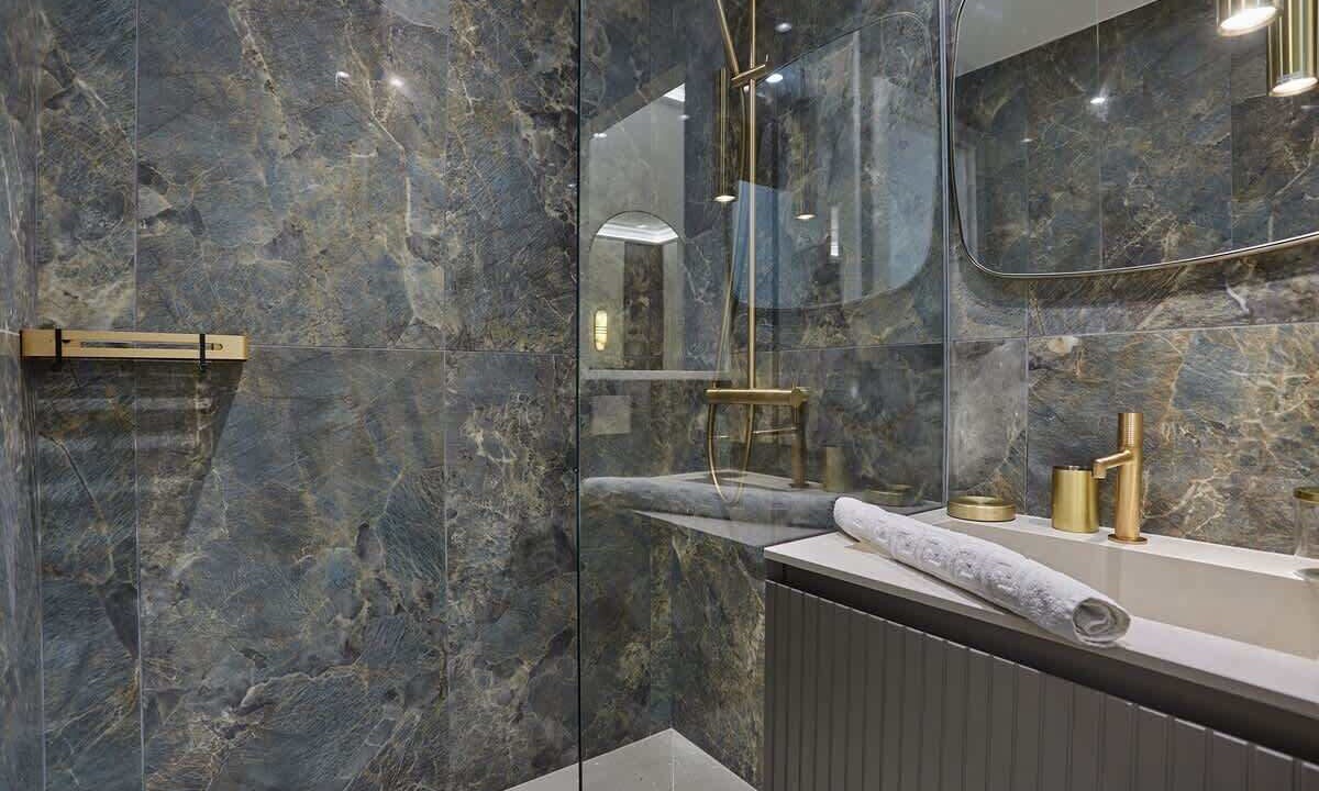 Photo of Bathroom in 8th Arrondissement