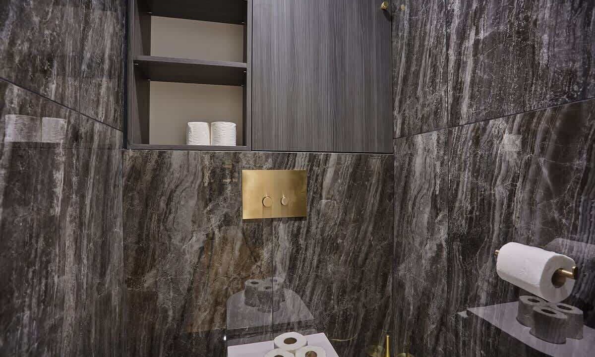 Photo of Bathroom in 8th Arrondissement