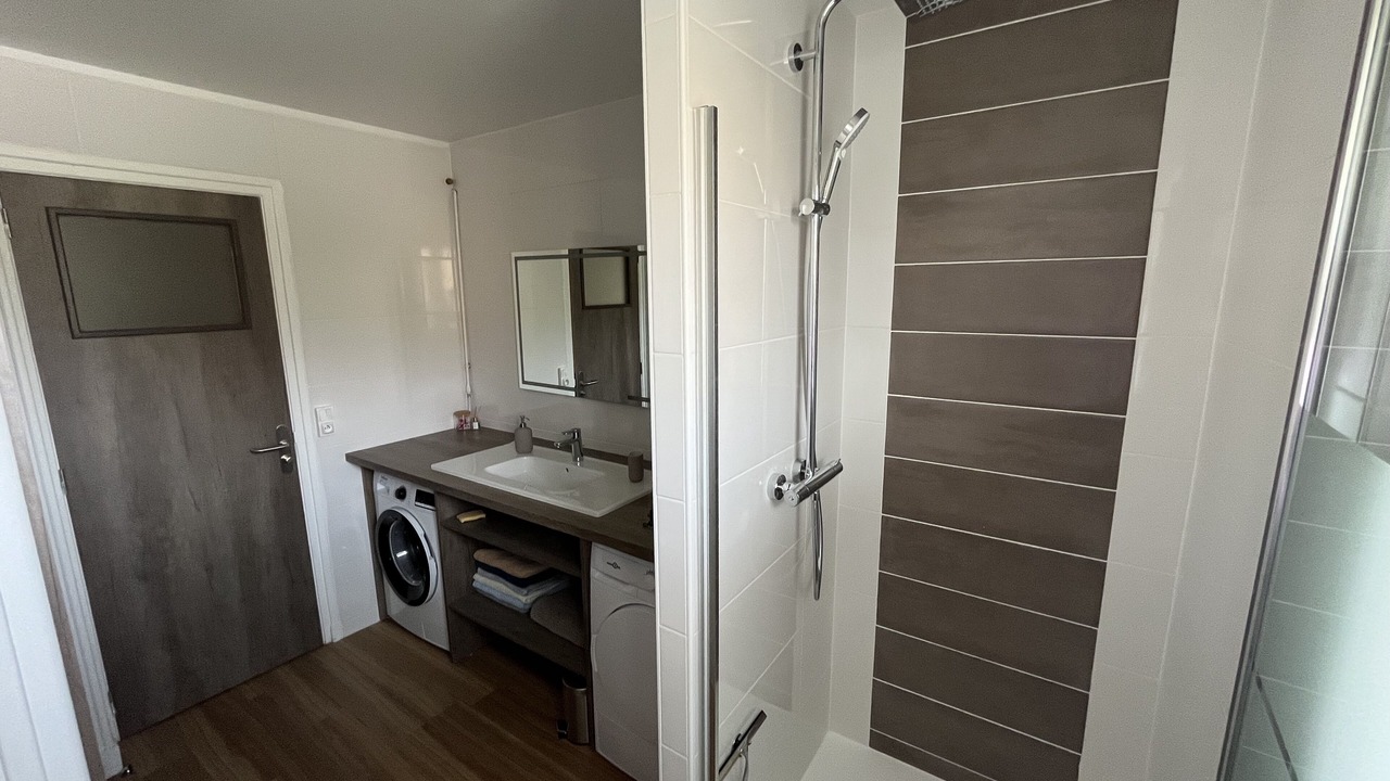 Photo of Bathroom in Barbatre