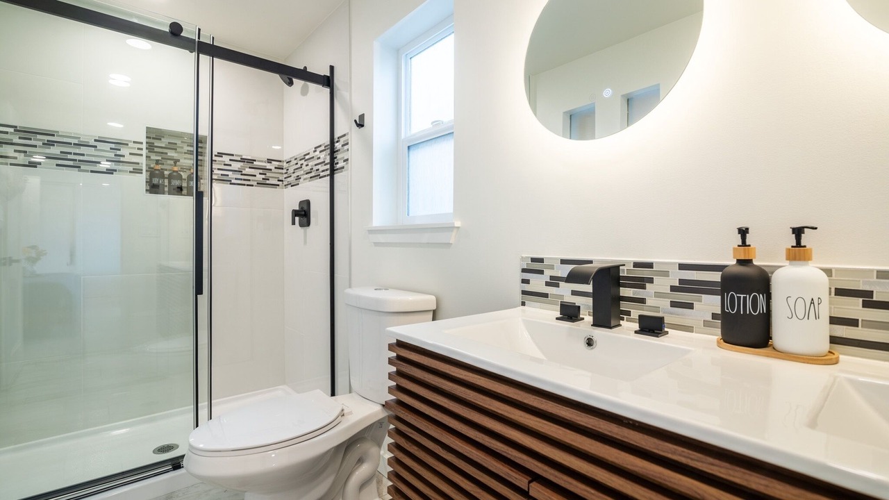 Photo of Bathroom in Tukwila