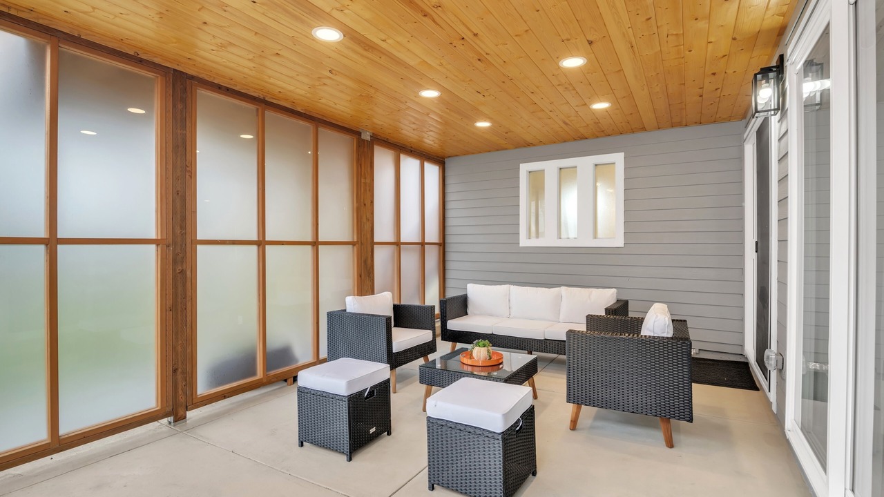 Photo of Bedroom in Tukwila