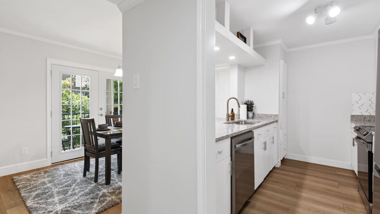 Photo of Kitchen in Far North Dallas