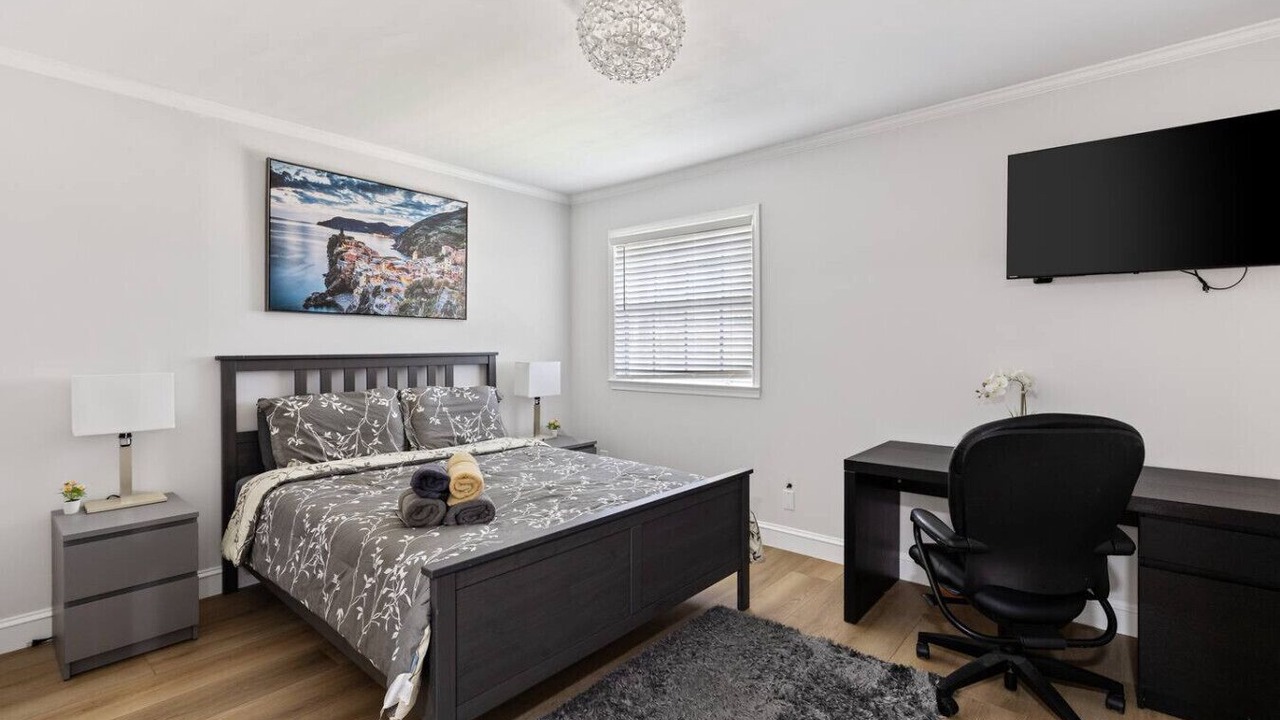 Photo of Bedroom in Far North Dallas