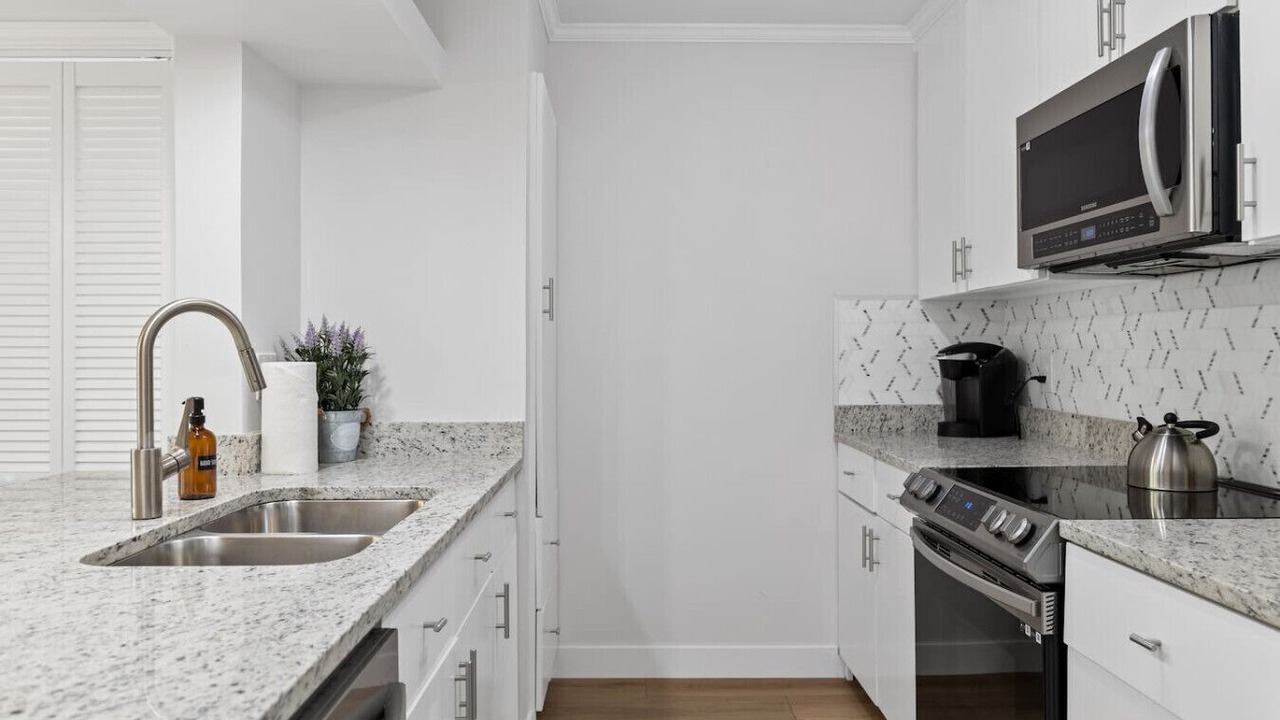 Photo of Kitchen in Far North Dallas