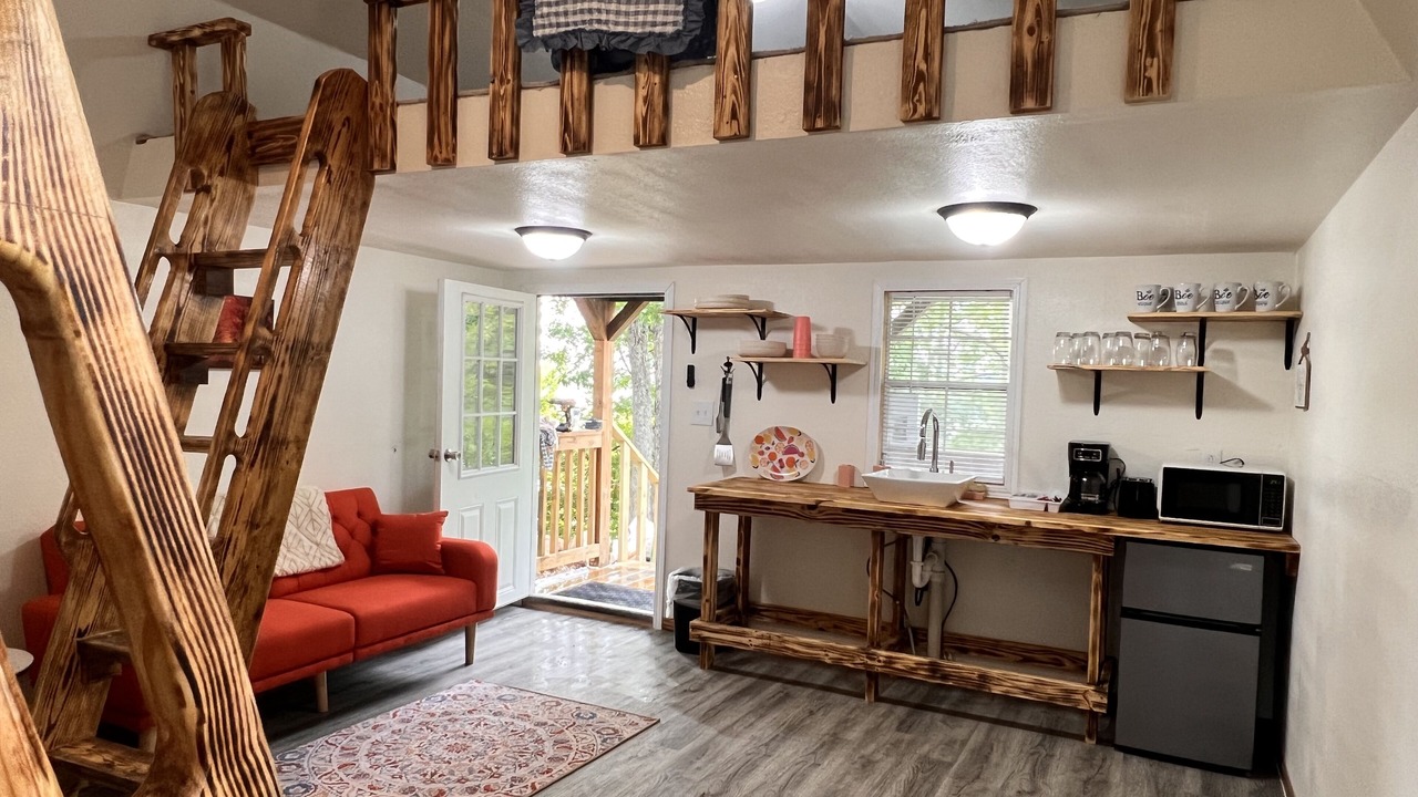 Photo of Livingroom in Williamsville
