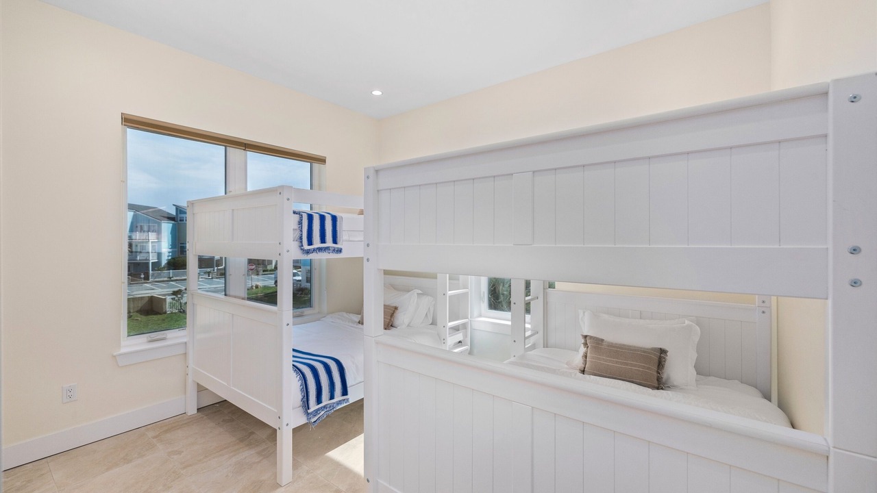 Photo of Bedroom in Jacksonville Beach