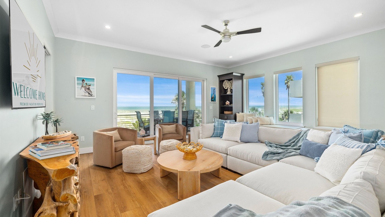 Photo of Livingroom in Jacksonville Beach