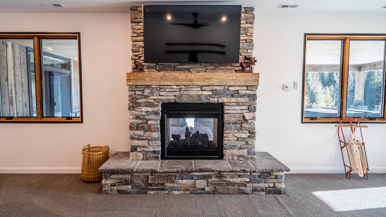 Photo of Livingroom in Victor