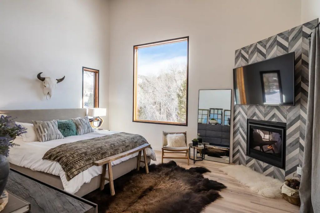 Photo of Livingroom in Victor