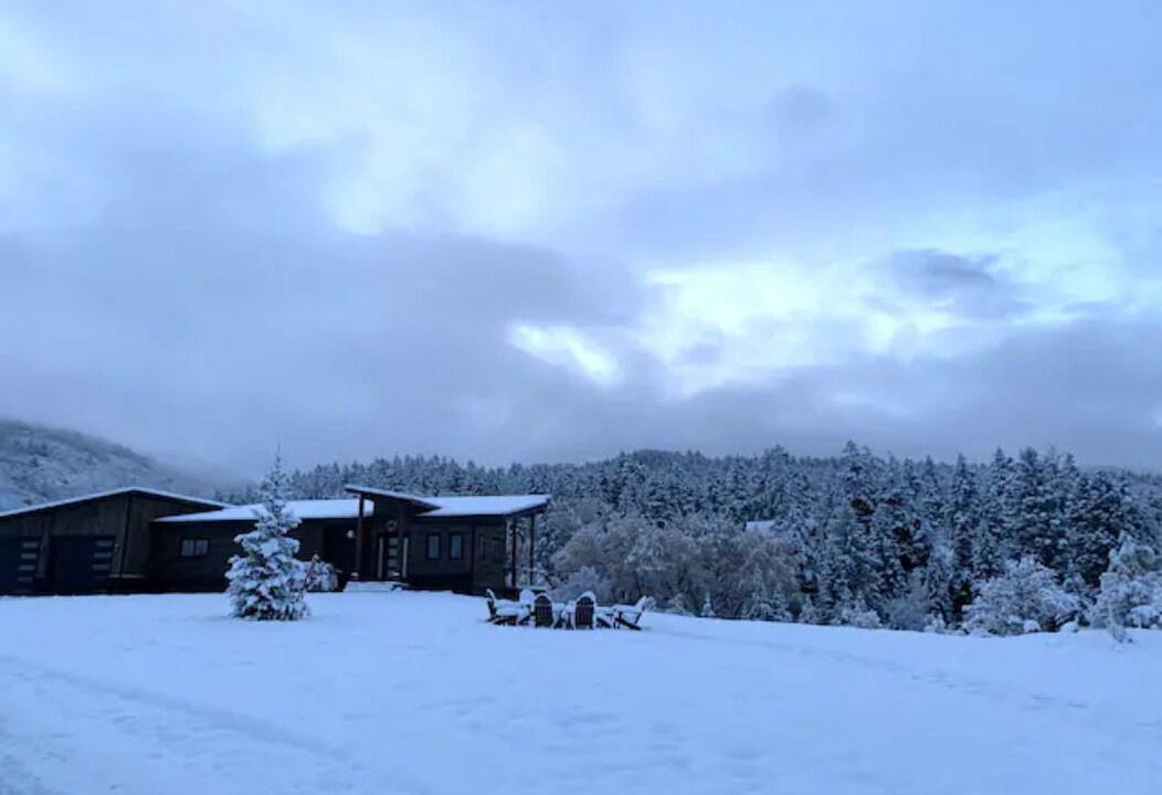 Photo of Others in Victor