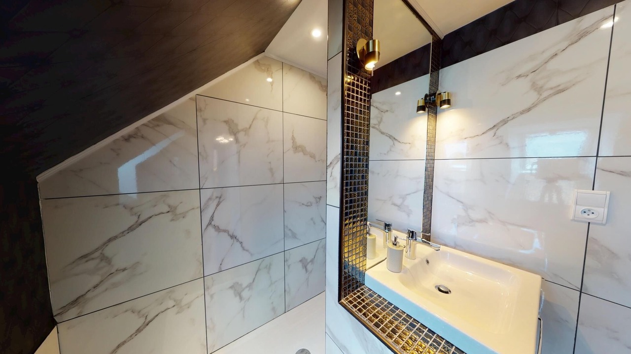 Photo of Bathroom in La Chaise-Baudouin