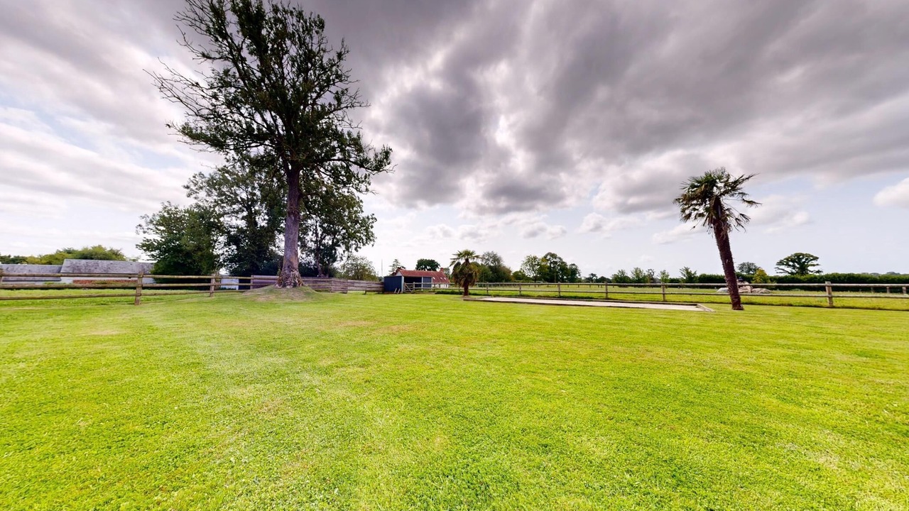 Photo of Outdoor in La Haye-Pesnel