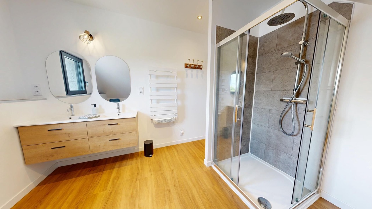 Photo of Bathroom in La Haye-Pesnel