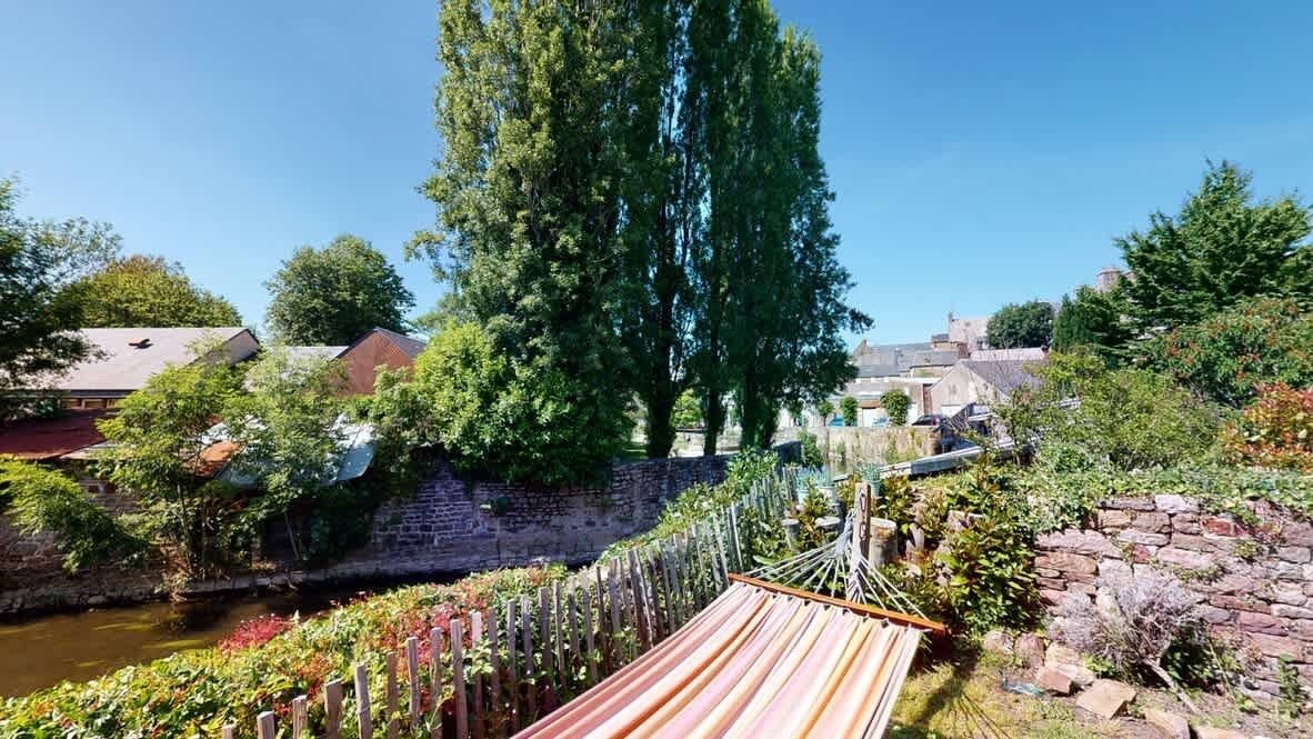 Photo of Others in Villedieu-les-Poeles