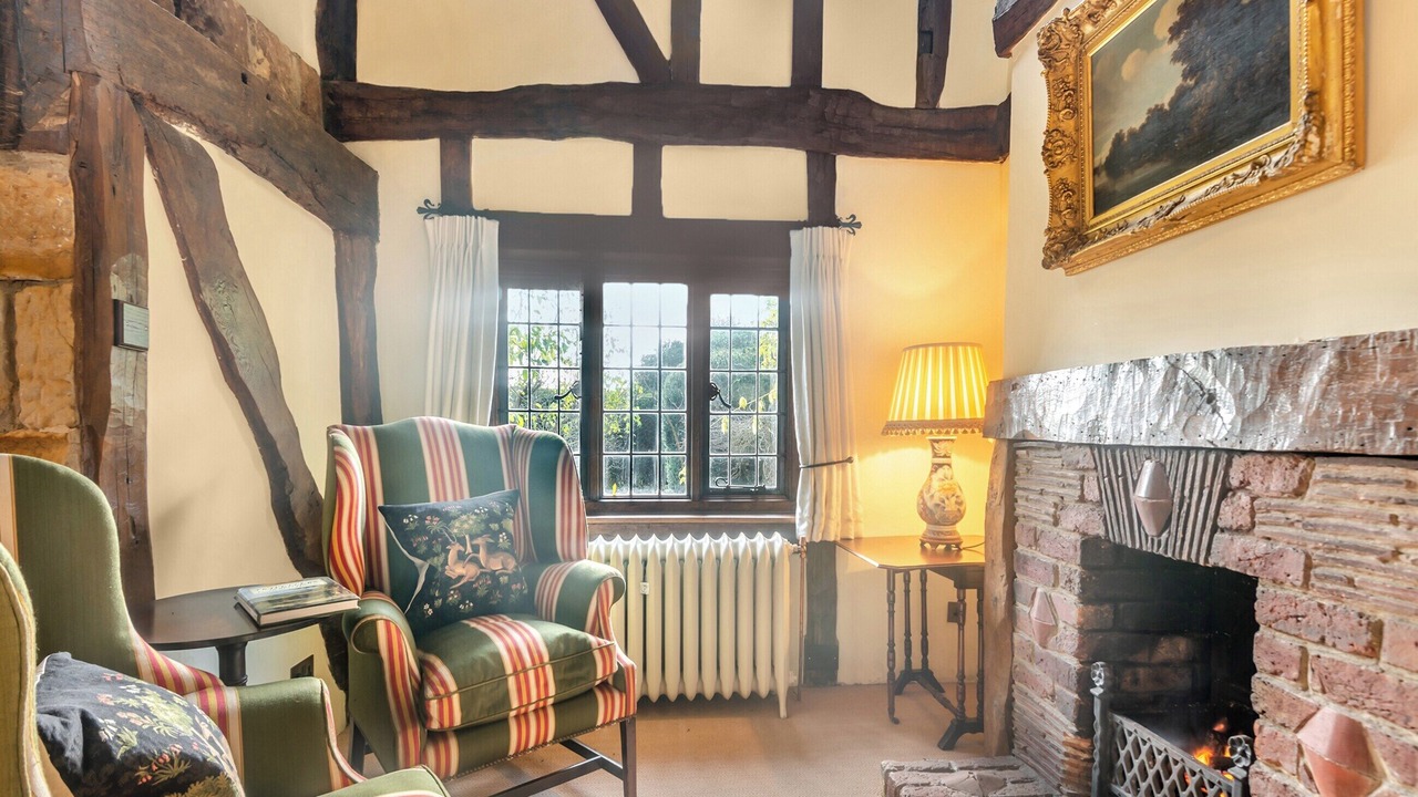 Photo of Bedroom in East Grinstead