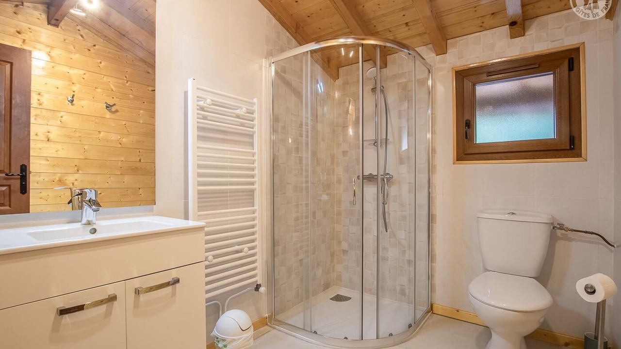 Photo of Bathroom in Chanaz