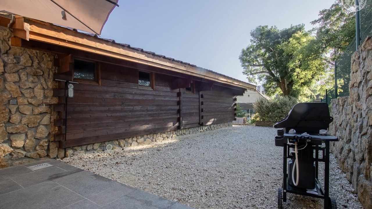 Photo of Patio Balcony in Chanaz