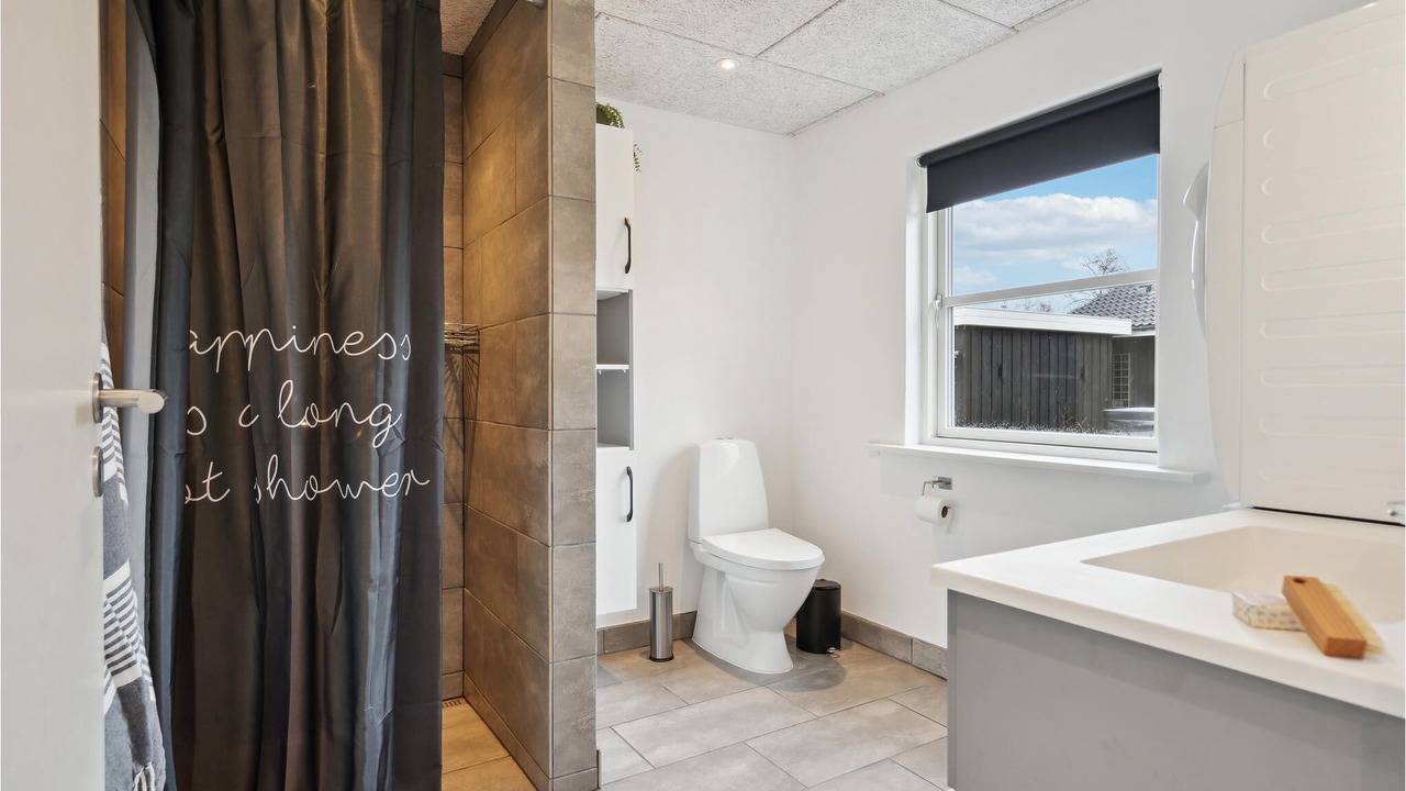 Photo of Bathroom in Skjern