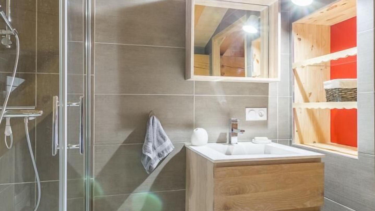 Photo of Bathroom in Sollieres-Sardieres