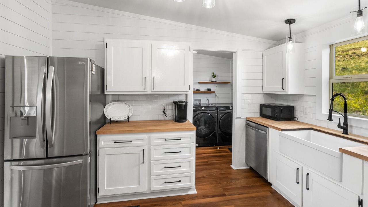 Photo of Kitchen in Emigrant