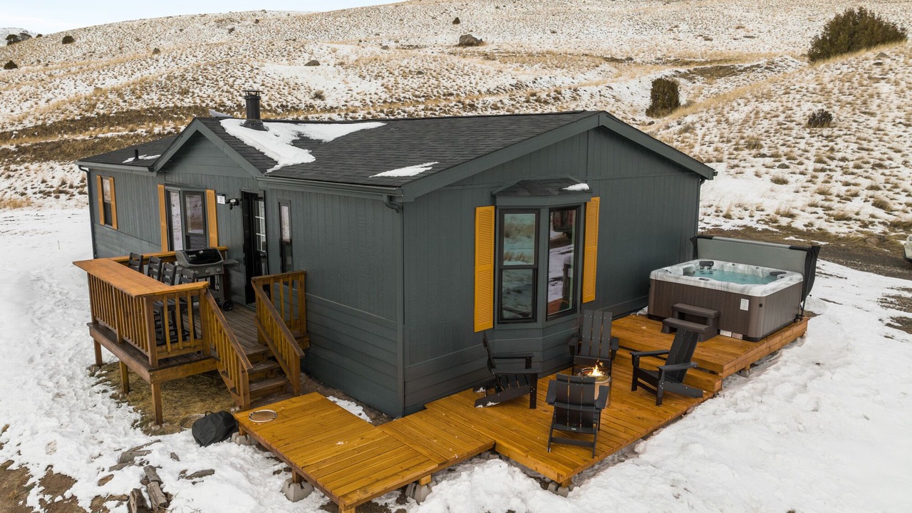 Photo of Outdoor in Emigrant