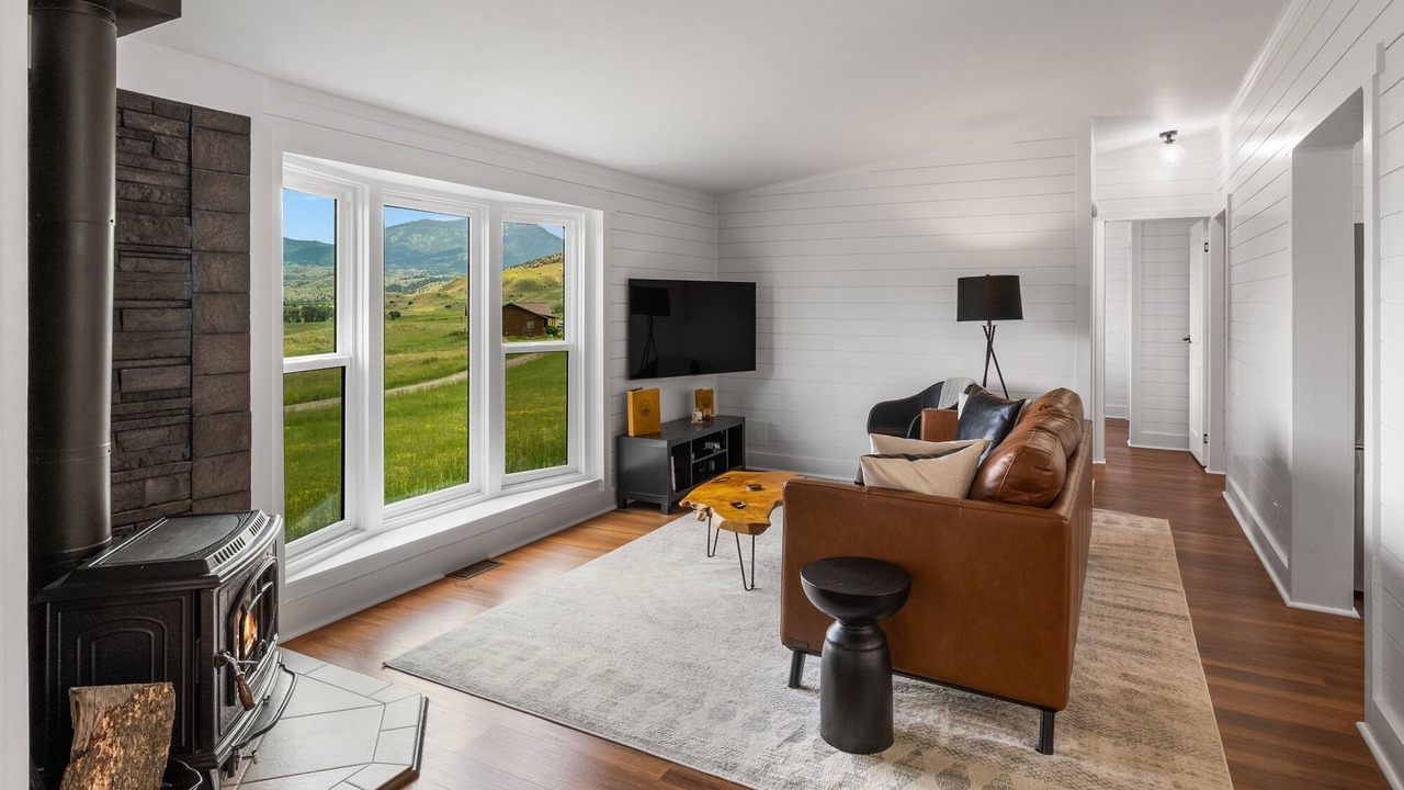 Photo of Bedroom in Emigrant