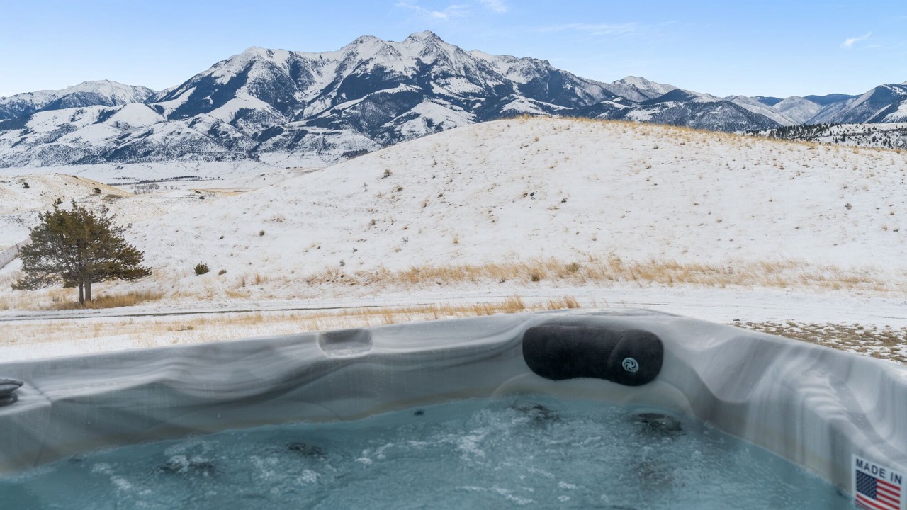 Photo of Outdoor in Emigrant