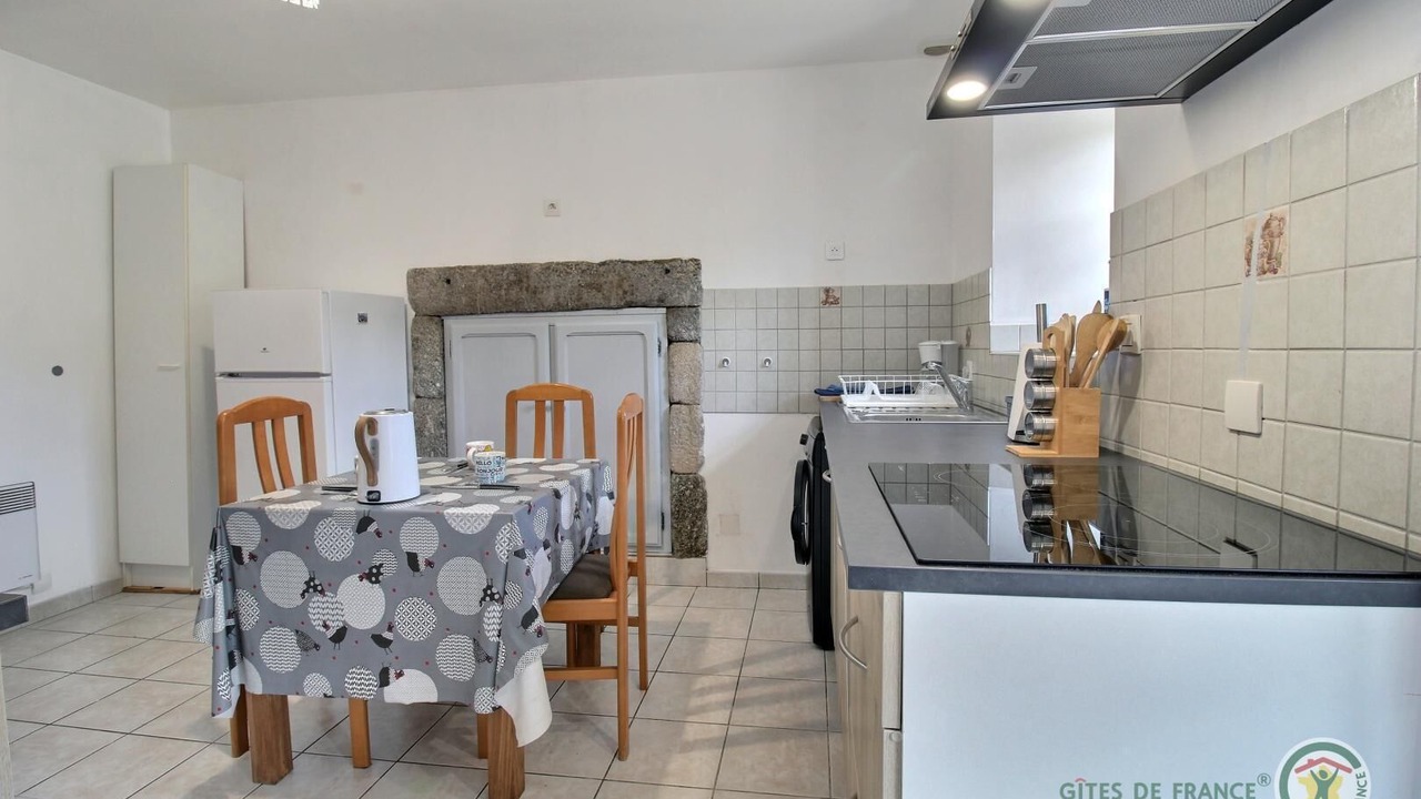 Photo of Kitchen in Treduder