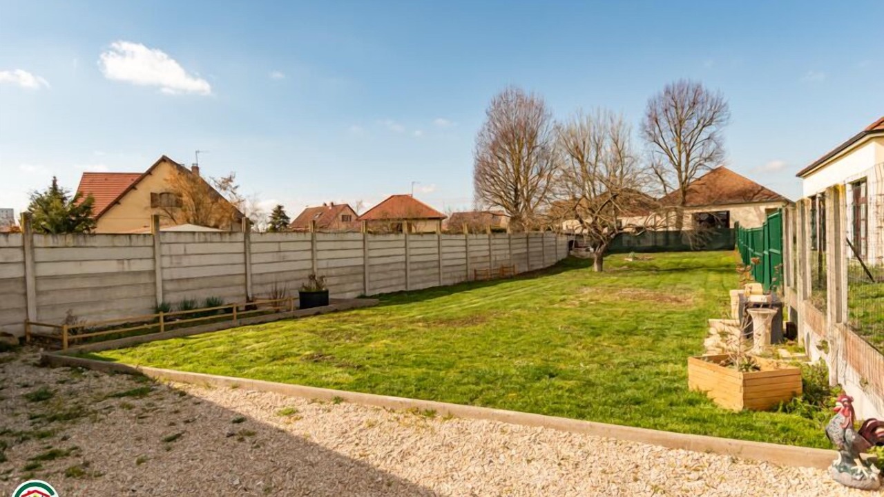 Photo of Outdoor in Anglure