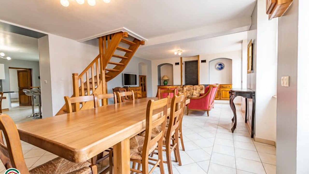 Photo of Others in Anglure