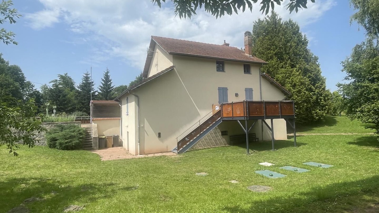 Photo of Outdoor in Genelard