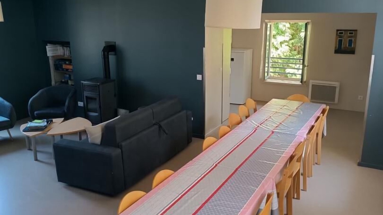 Photo of Others in Genelard