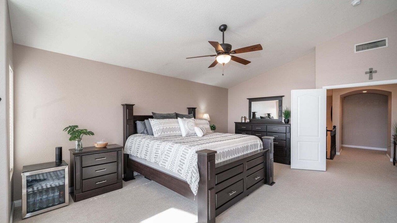 Photo of Bedroom in Desert Ridge