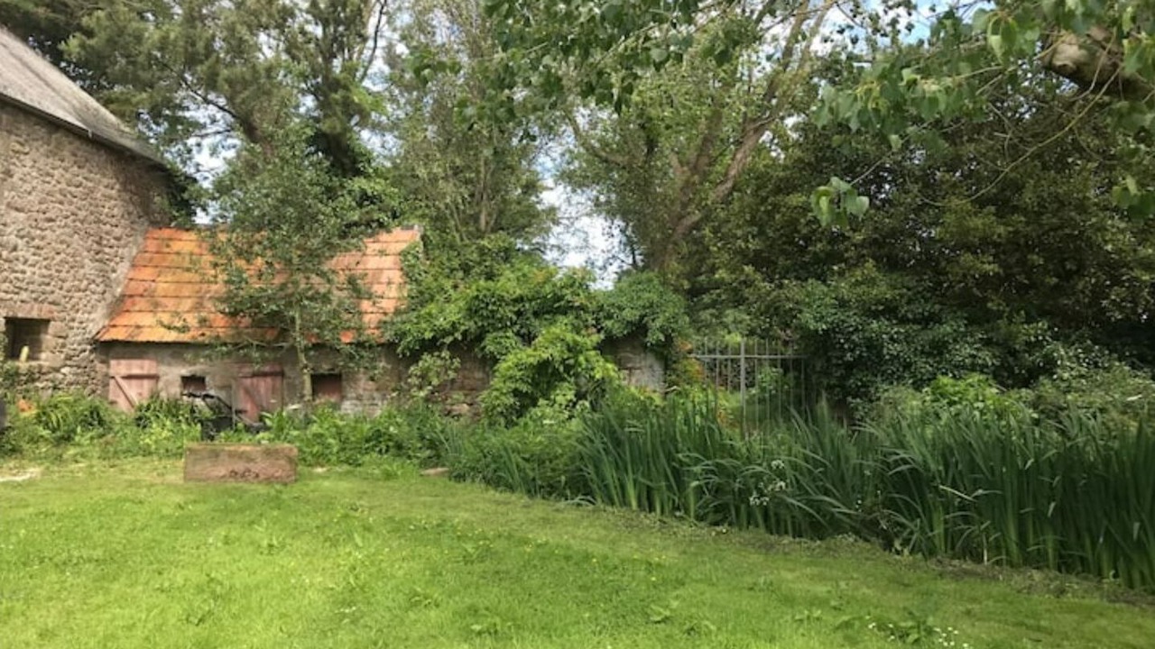 Photo of Outdoor in Vrasville