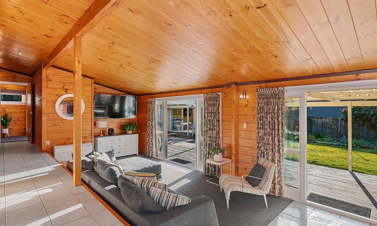 Photo of Livingroom in Lynmore