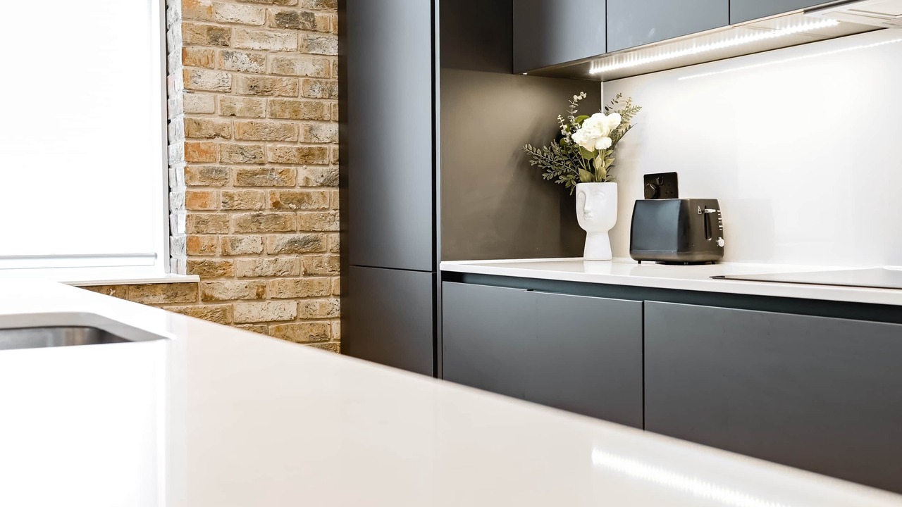 Photo of Others in Cubitt Town