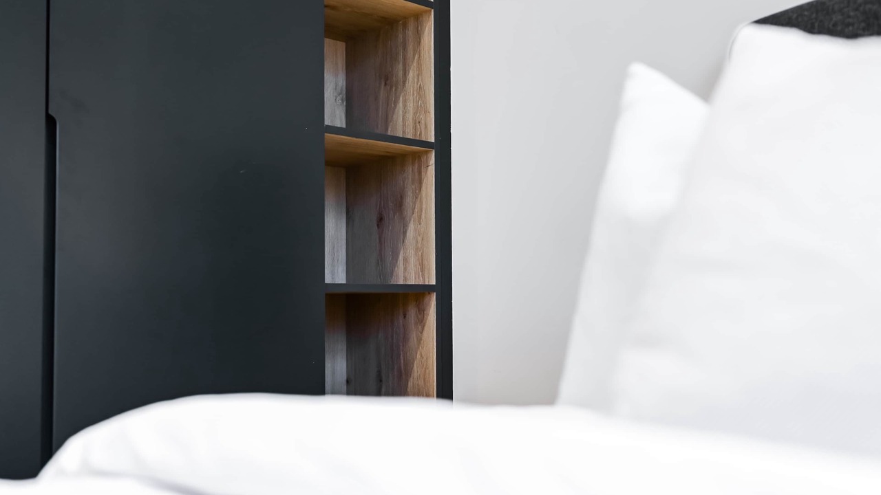 Photo of Others in Cubitt Town