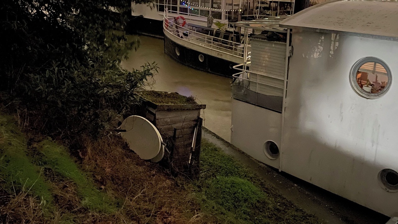 Photo of Others in Asnieres-sur-Seine