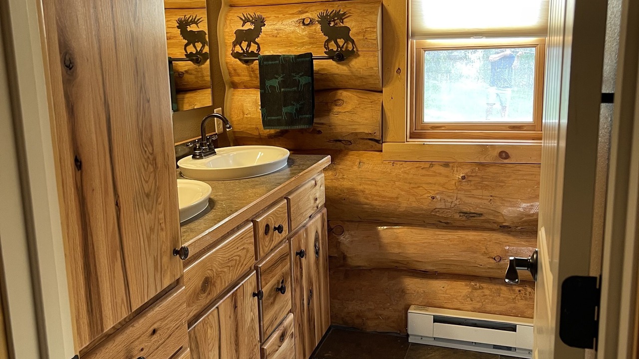 Photo of Bathroom in Park County