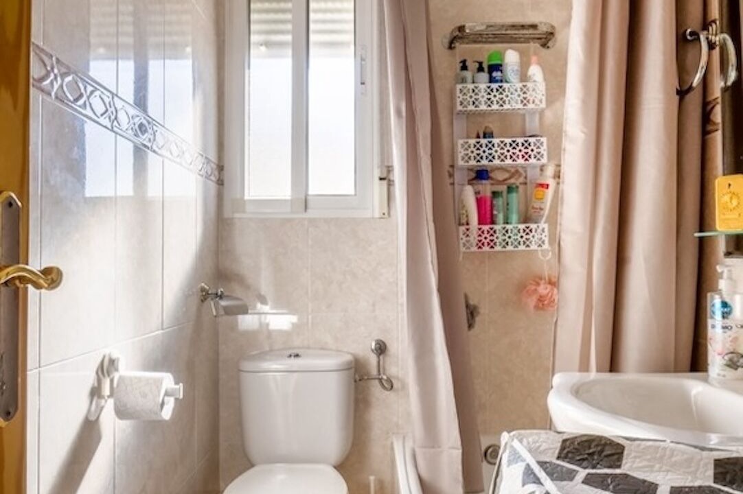 Photo of Bathroom in Los Urrutias